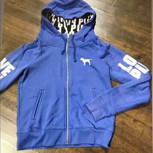 Victoria’s Secret PINK Sweatshirt☂️